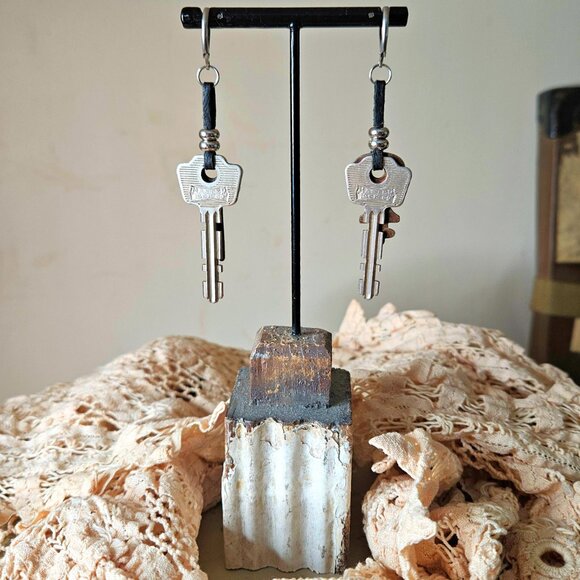 Vintage Key Earrings Black Leather Silver Stainless Steel Rustic Long Drop Charm - Picture 9 of 10